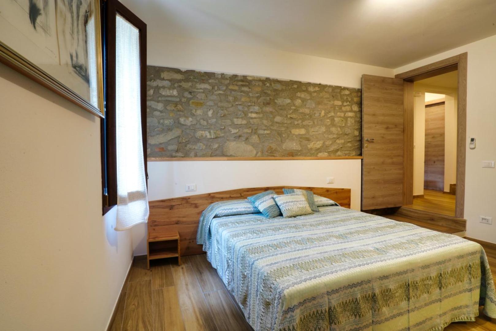 Ca Mandarein Bed and Breakfast Quattro Castella Εξωτερικό φωτογραφία